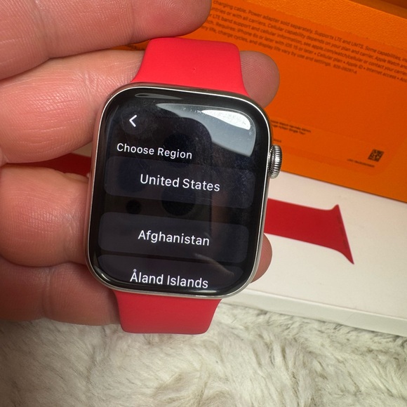 Apple Watch Series 7 Hermés 45mm GPS+LTE - Picture 3 of 7